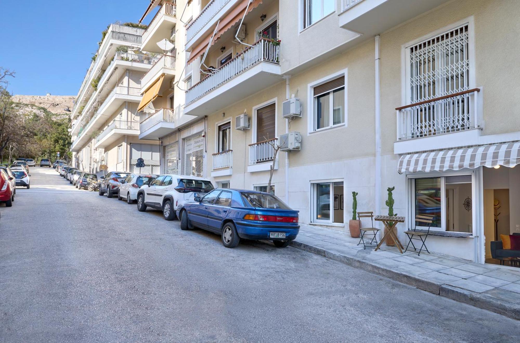 The Acropolis Entrance 2Bd Private Apt Athen Exterior foto